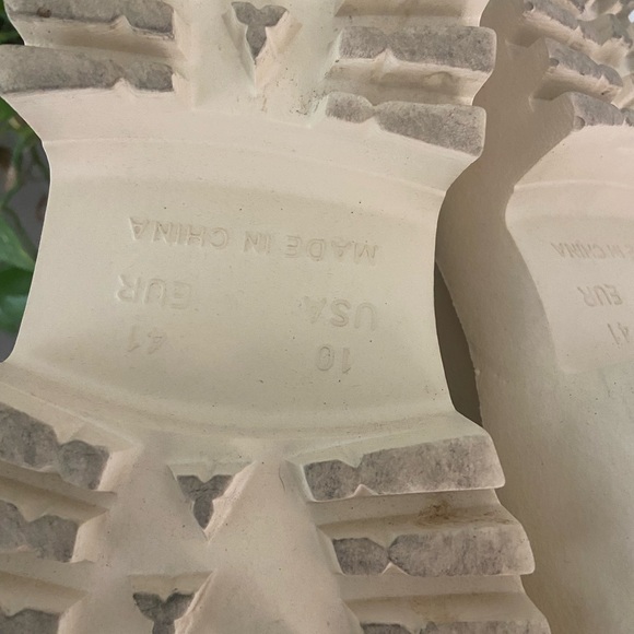 Jeffrey Campbell Cream Platform Mules - Picture 4 of 4